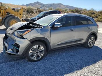  Salvage Kia Niro