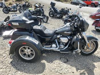  Salvage Harley-Davidson Fl