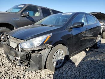  Salvage Hyundai ACCENT