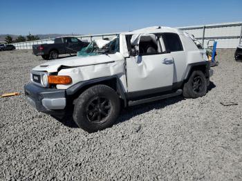  Salvage Toyota FJ Cruiser