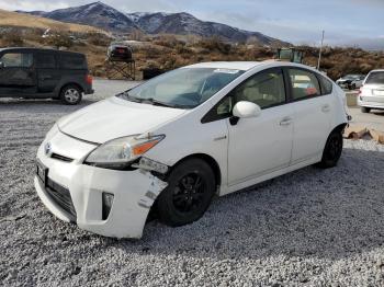  Salvage Toyota Prius