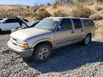  Salvage Chevrolet S-10