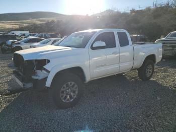  Salvage Toyota Tacoma