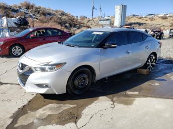  Salvage Nissan Maxima