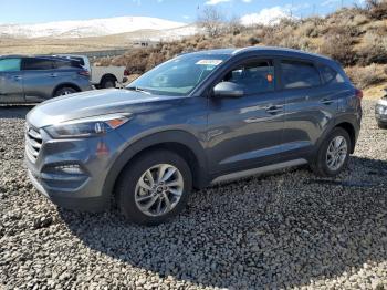  Salvage Hyundai TUCSON