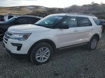  Salvage Ford Explorer