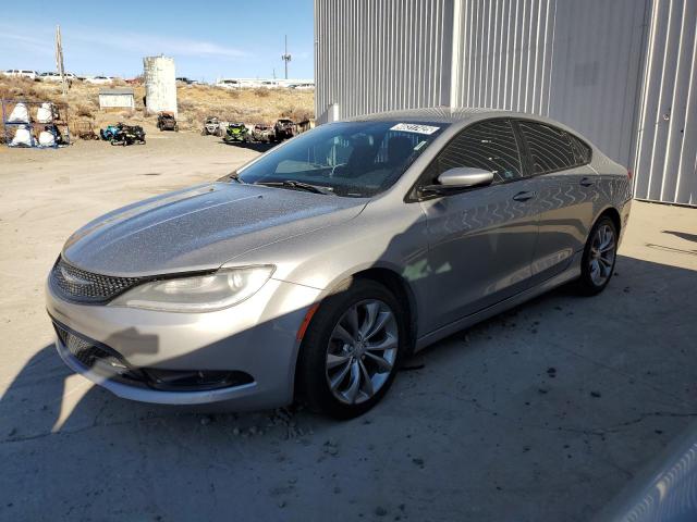  Salvage Chrysler 200