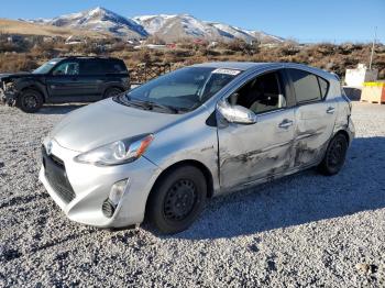  Salvage Toyota Prius