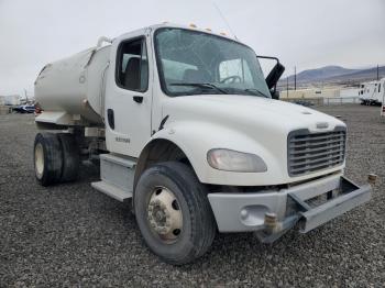  Salvage Freightliner M2 106 Med