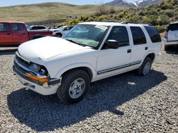  Salvage Chevrolet Blazer