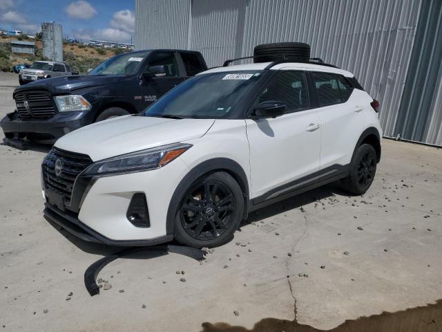  Salvage Nissan Kicks