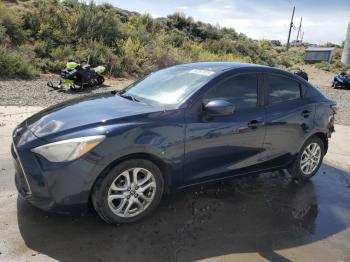  Salvage Toyota Yaris