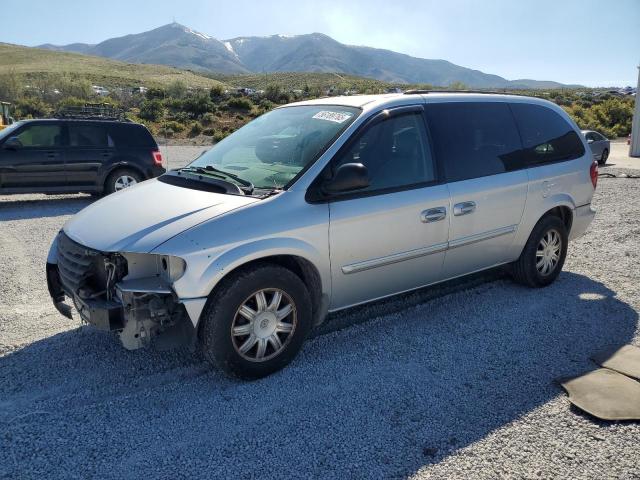  Salvage Chrysler Minivan