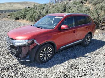  Salvage Mitsubishi Outlander