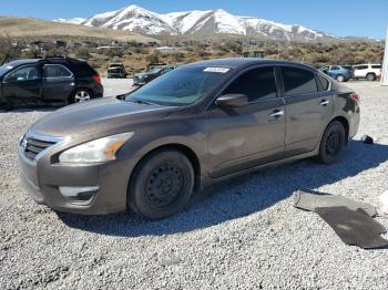  Salvage Nissan Altima