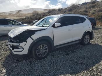  Salvage Hyundai TUCSON