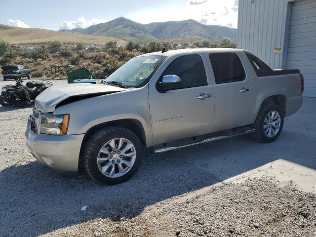  Salvage Chevrolet Avalanche
