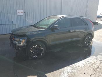  Salvage Kia Niro