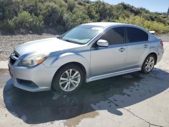 Salvage Subaru Legacy