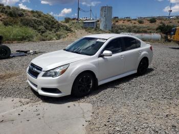  Salvage Subaru Legacy