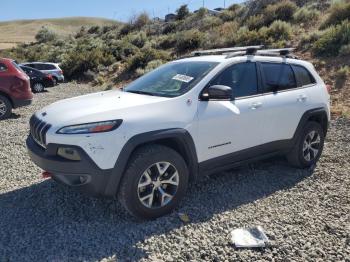  Salvage Jeep Cherokee