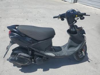  Salvage Genuine Scooter Co. Scooter