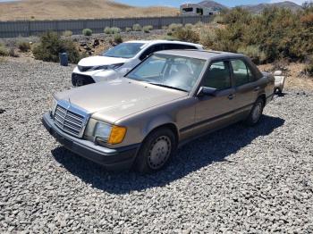  Salvage Mercedes-Benz 300-Class