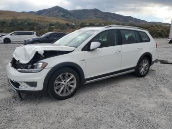  Salvage Volkswagen Golf