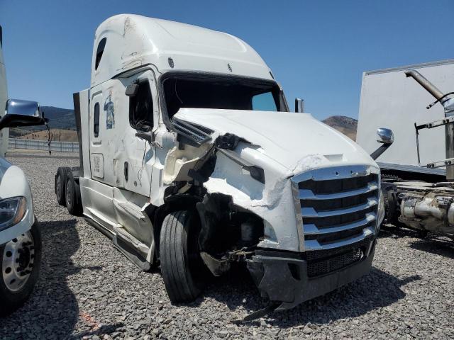  Salvage Freightliner Cascadia 126
