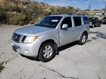  Salvage Nissan Pathfinder