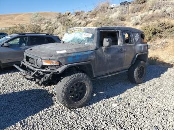  Salvage Toyota FJ Cruiser