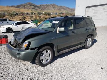  Salvage Toyota Highlander