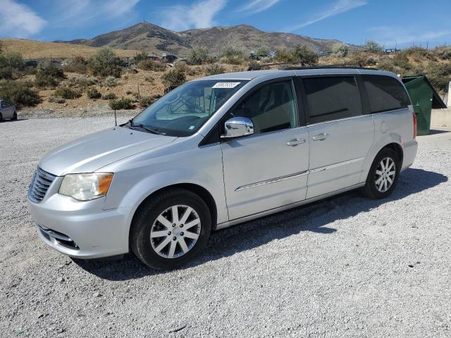  Salvage Chrysler Minivan