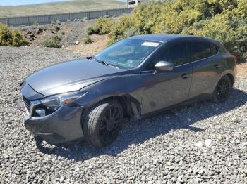  Salvage Mazda 3