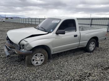  Salvage Toyota Tacoma