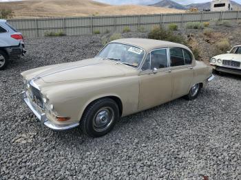  Salvage Jaguar 420
