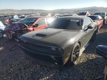  Salvage Dodge Challenger