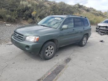  Salvage Toyota Highlander