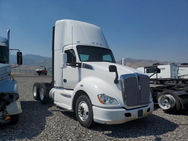 Salvage Kenworth T680