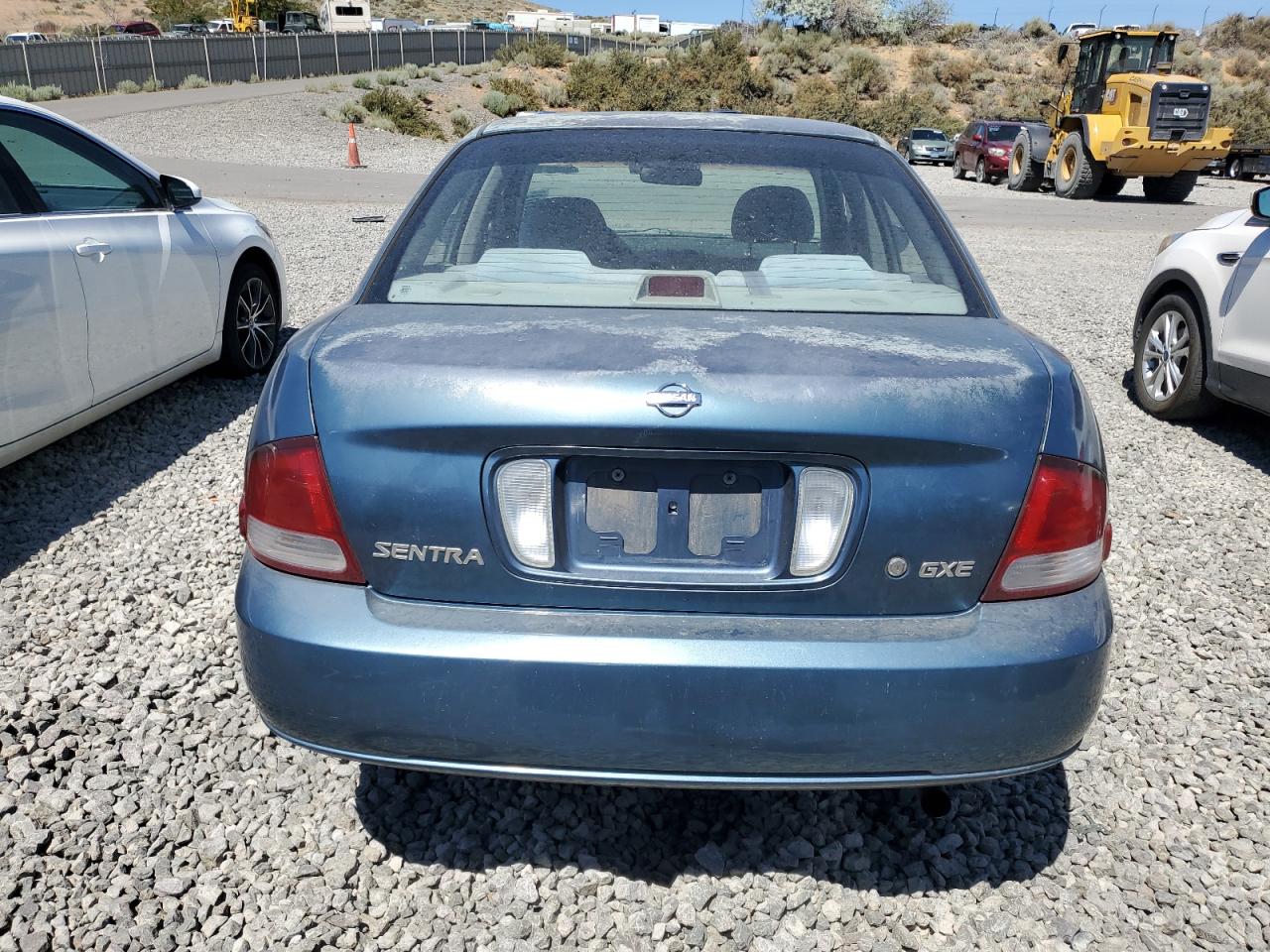 Nissan Sentra Xe Image 10