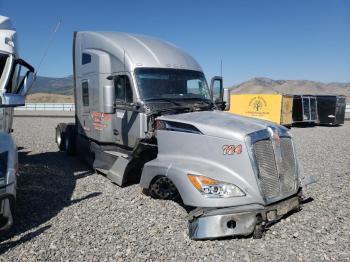  Salvage Kenworth T680