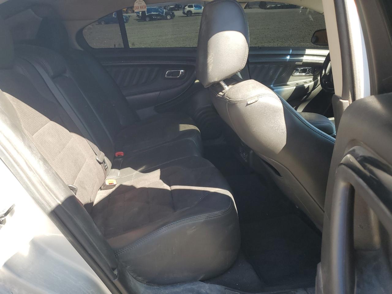 Ford Taurus Sho Image 7