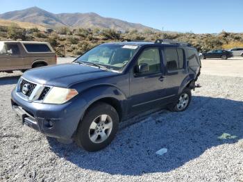  Salvage Nissan Pathfinder