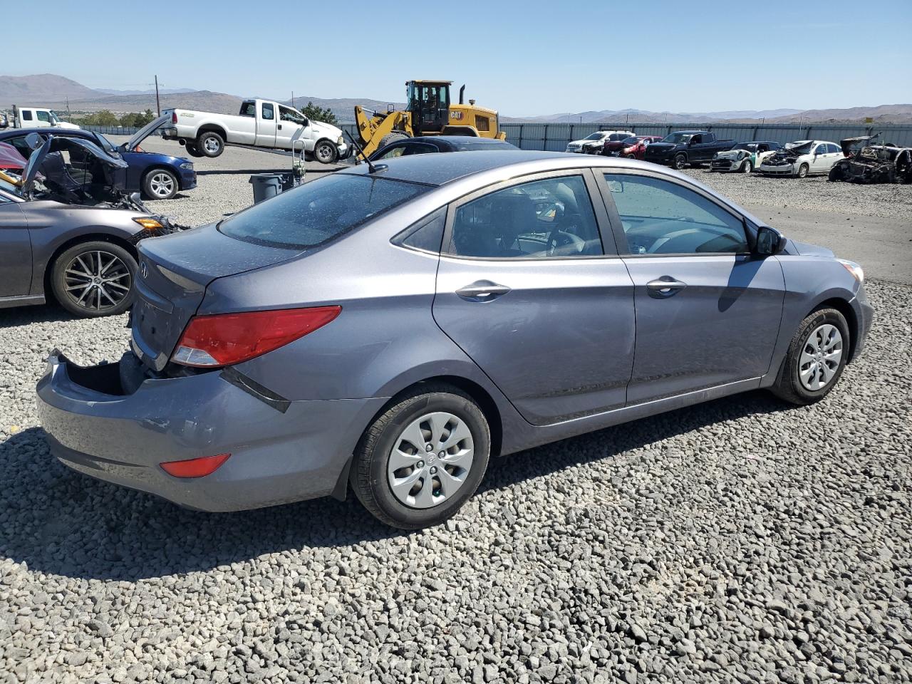 Hyundai ACCENT Se Image 6