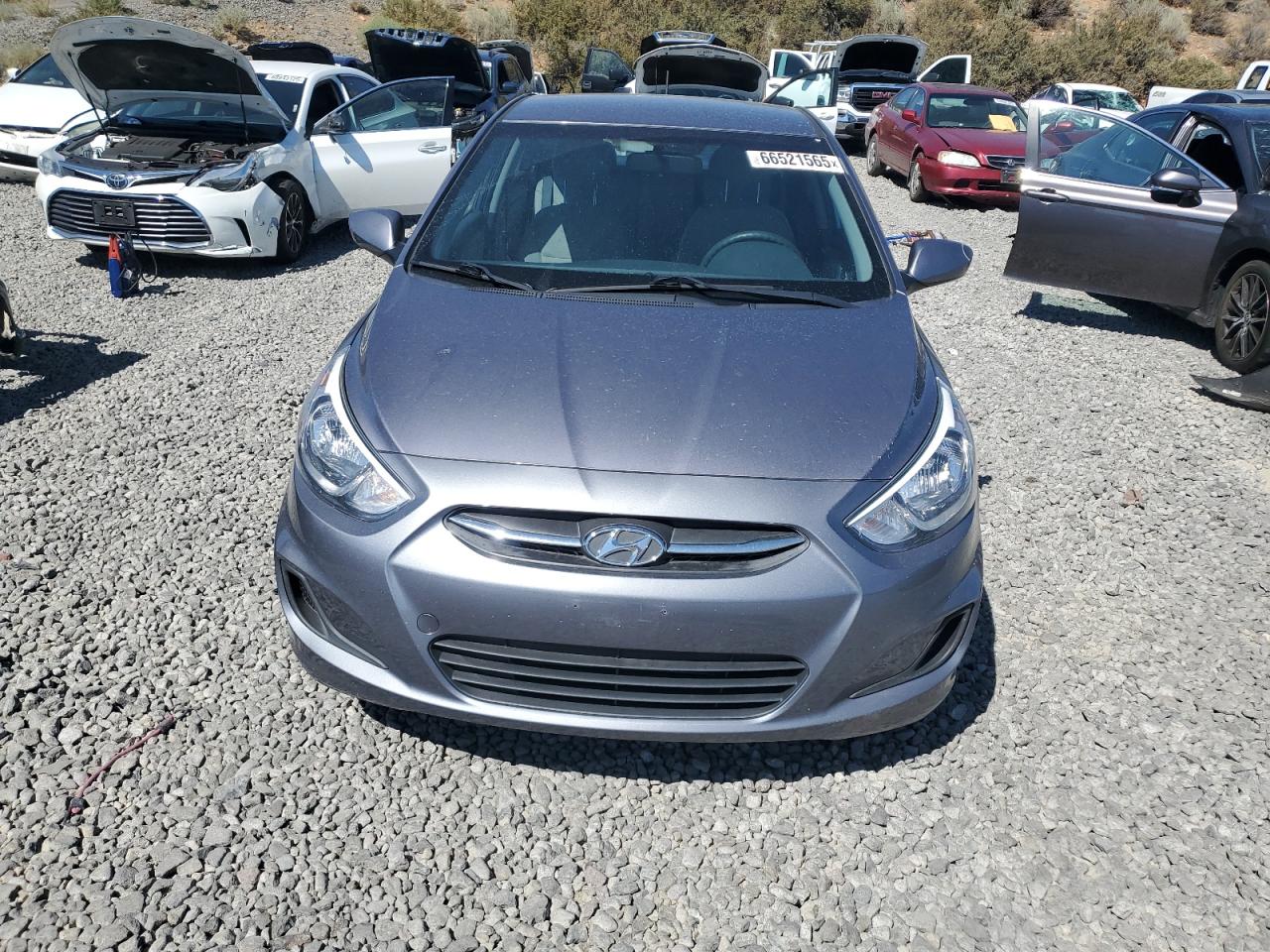 Hyundai ACCENT Se Image 7