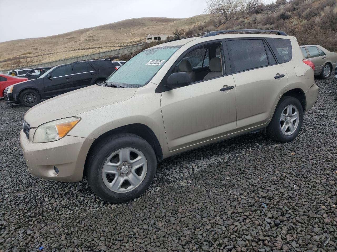 Toyota RAV4 Image 1