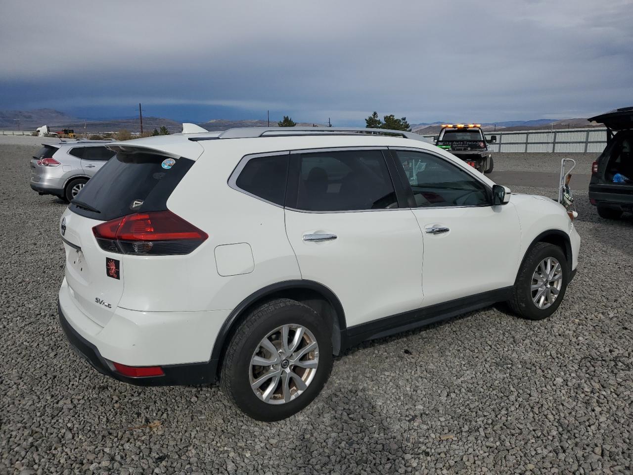 Nissan Rogue S Image 12
