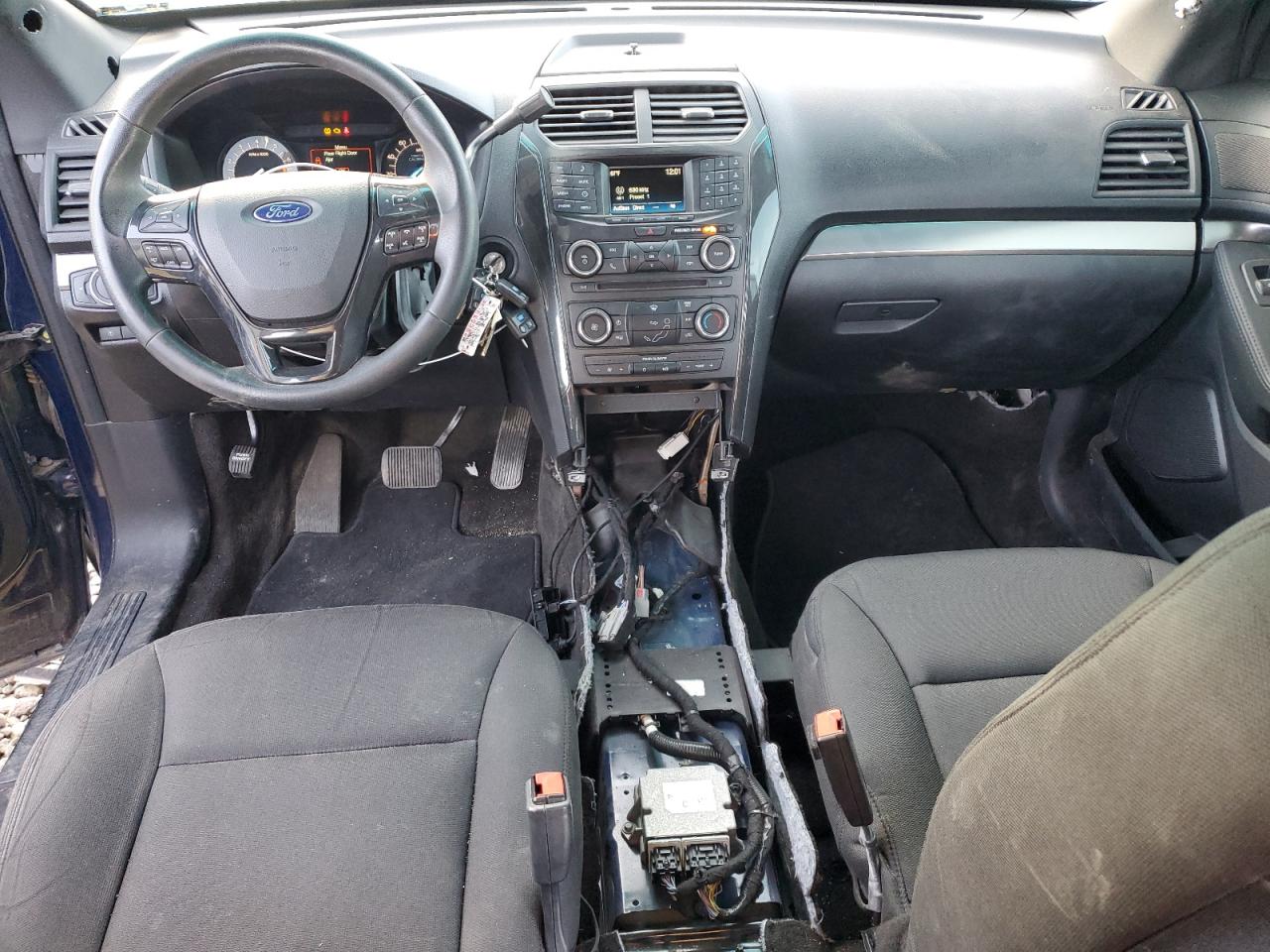 Ford Explorer Police Interceptor Image 5