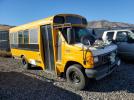 Ford Econoline E350 Super Duty Cutaway Van Image 3