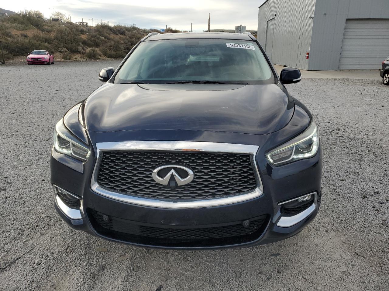 INFINITI Qx Image 3